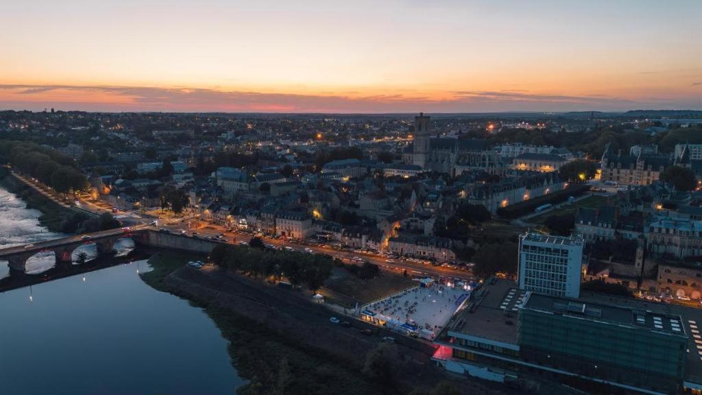 "La Frenchy" Proche Gare, Centre Ville De Nevers, Εξωτερικό φωτογραφία